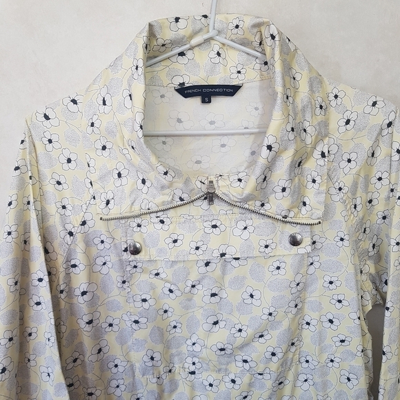 French Connection Lightweight Pullover Floral Spring Jacket - Picture 3 of 16